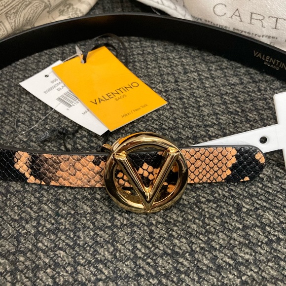 valentino slim belt